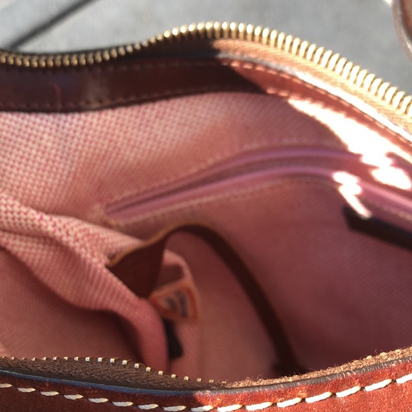 Dooney and Bourke Handbag - Picture 7 of 9